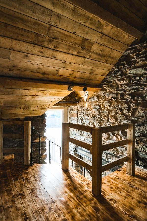 The Milking Shed At Pencraig Vila Holyhead Exterior foto