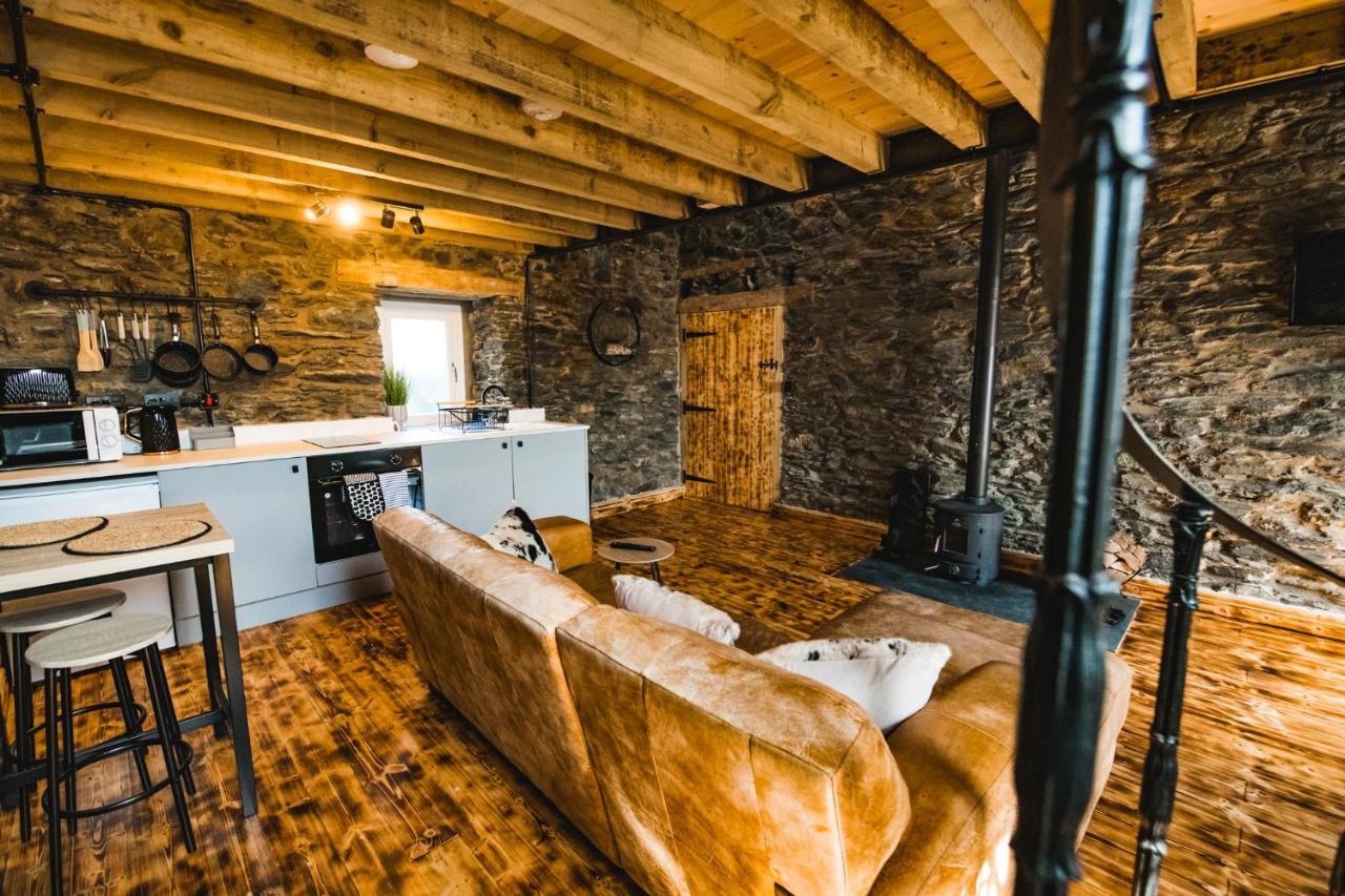 The Milking Shed At Pencraig Vila Holyhead Exterior foto